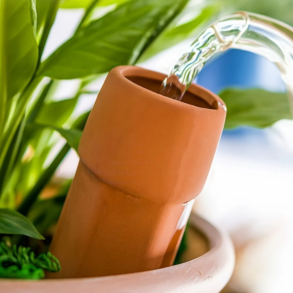 2\u002F4pcs Plant Self-watering Stake Garden Indoor and Outdoor Garden Clay Drip Waterer Conical Clay Automatic Irrigation System Plant Watering Device
